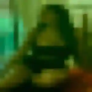 Rejoins Ninon, 26 ans à Aurec-sur-Loire en t'inscrivant