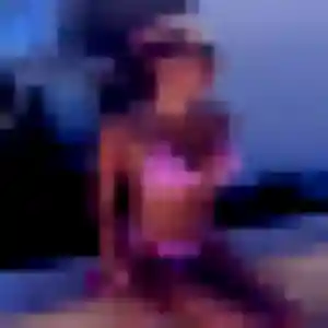 Celia, fille de 20 ans cherche plan cul à Beauvallon