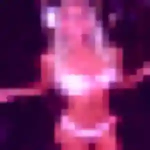 Jolie Valerie, 28 ans à Bons-en-Chablais - la contacter