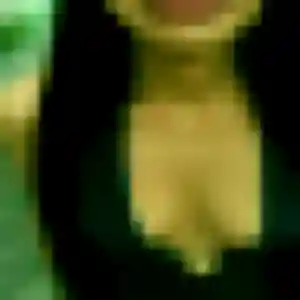 Violette de Carros, 27 ans - plan cul discret