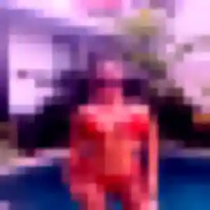 Eliane, 34 ans, cherche un plan cul à Cluses