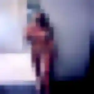Lily (33 ans) à Cluses cherche une rencontre ce soir
