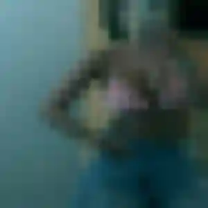 Charmante Axelle, 36 ans à Divonne-les-Bains - la contacter
