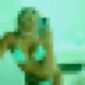 Marie-Helene, 24 ans, en ligne à Ensuès-la-Redonne pour une rencontre coquine