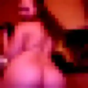 Rencontre Joanne, 19 ans à Genas en privé