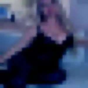 Photo exclusive de Ophelie, 21 ans à Istres - rencontre coquine
