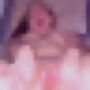 Lily, 23 ans, disponible à Jonquières pour une rencontre coquine