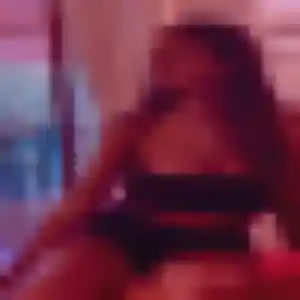 Marine, 38 ans, en ligne à Montrond-les-Bains pour une rencontre coquine