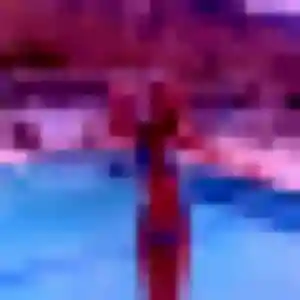 Noura, 20 ans, en ligne à Nans-les-Pins pour une rencontre coquine