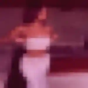 Photo sexy de Laurence, 20 ans à Nantua - plan discret