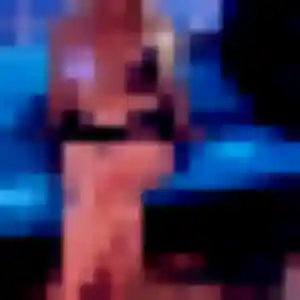 Rejoins Solene, 19 ans à Noves en privé