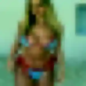 Renee, 37 ans, en ligne à Poisy pour une rencontre coquine