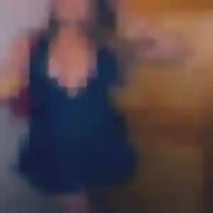Margaux (30 ans) à Roquebrune-sur-Argens propose une rencontre maintenant