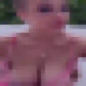 Idalina, 20 ans, dispo pour plan cul à Rumilly