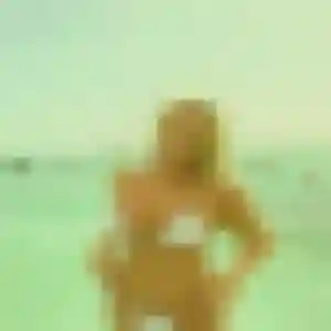 Ninon de Saint-Cyr-sur-Mer, 27 ans - plan cul en toute liberté