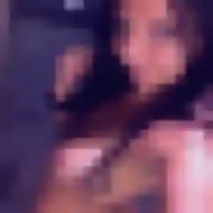 Laura de Saint-Éloy-les-Mines, 28 ans - plan cul sans lendemain