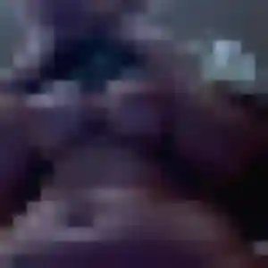 Contacte Giulia, 23 ans à Saint-Galmier en privé