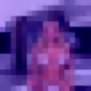 Photo sexy de Bertille, 19 ans à Saint-Genis-Laval - rencontre coquine