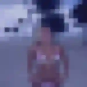 Johanna, 23 ans, dispo pour plan cul à Saint-Héand