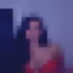 Photo de Zoe à Saint-Symphorien-d'Ozon (25 ans) - plan cul anonyme