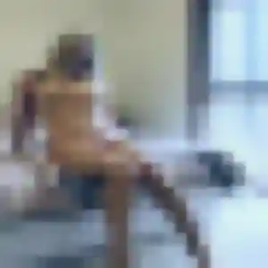 Découvre Wanda, 28 ans à Sillingy en privé