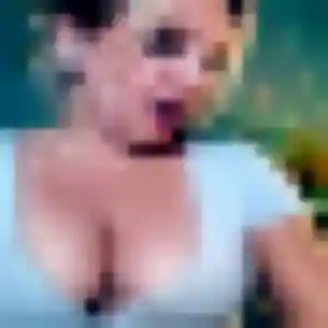 Anna (37 ans) à Solaize propose une rencontre rapidement