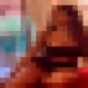 Belle Sabine, 21 ans à Thyez - voir sa photo