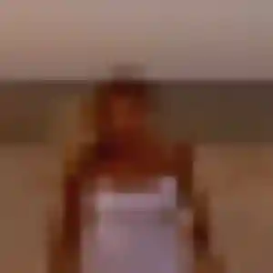 Rencontre Anne, 26 ans à Trévoux en t'inscrivant