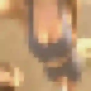 Charmante Alessandra, 20 ans à Vallauris - voir sa photo