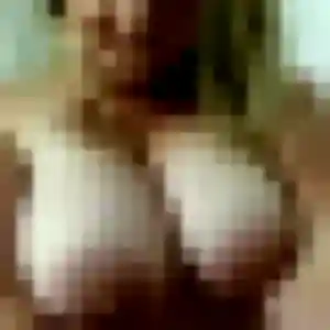 Elodie, 31 ans, connectée à Valserhône pour un plan cul
