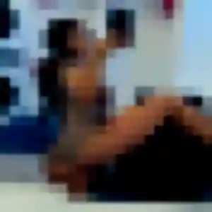 Zephyrine, femme de 25 ans propose plan cul à Ville-la-Grand