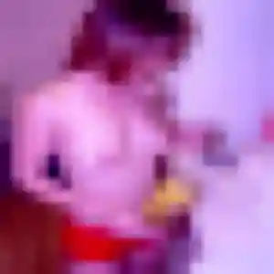 Emilie, 29 ans, dispo pour plan cul à Viviers
