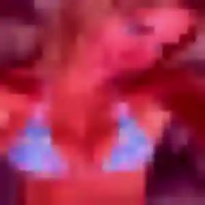 Yvonne, 25 ans, connectée à Viviers pour une rencontre coquine