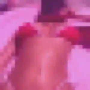 Rejoins Aurelie, 24 ans à Voreppe en privé
